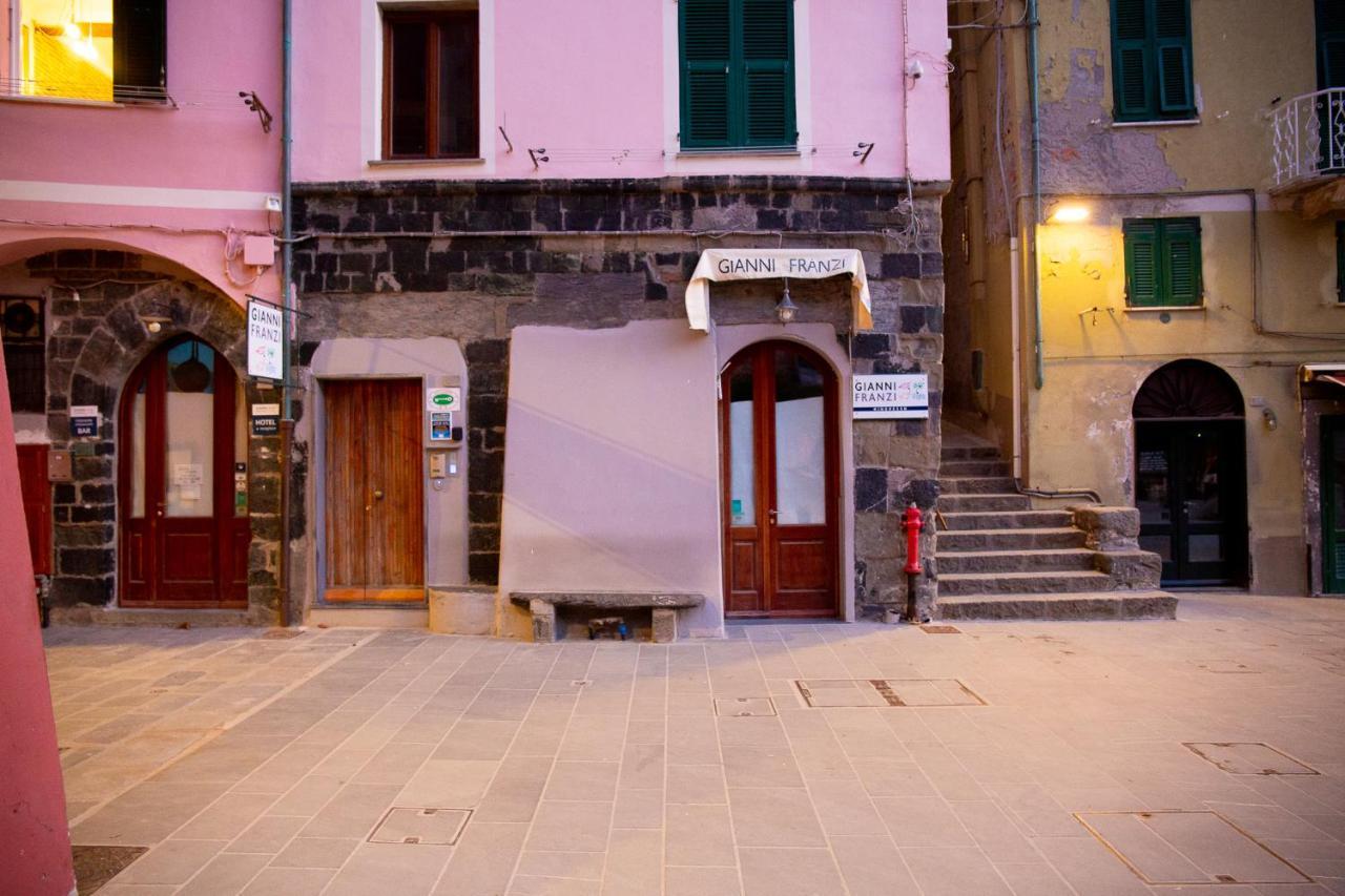 Via Mazzini - Francamaria Rooms Vernazza Exterior photo
