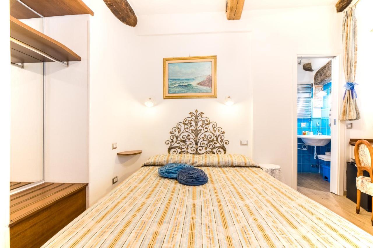 Via Mazzini - Francamaria Rooms Vernazza Exterior photo