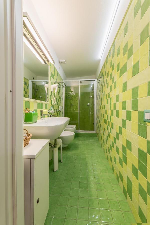 Via Mazzini - Francamaria Rooms Vernazza Exterior photo