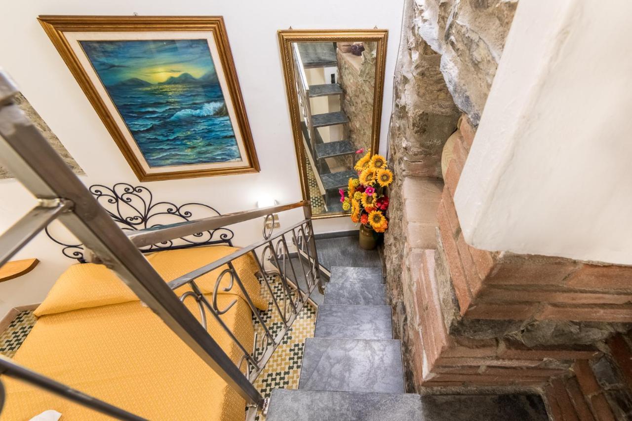 Via Mazzini - Francamaria Rooms Vernazza Exterior photo