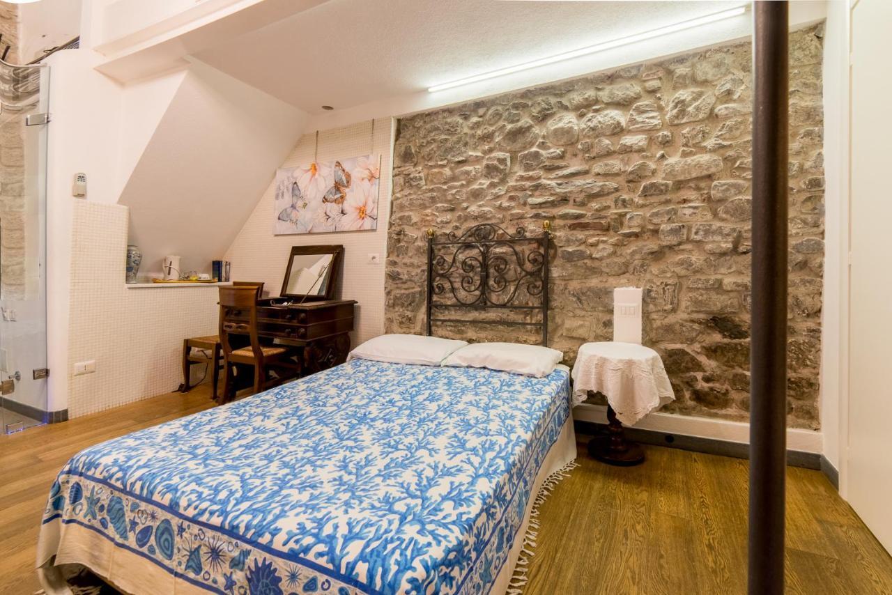 Via Mazzini - Francamaria Rooms Vernazza Exterior photo
