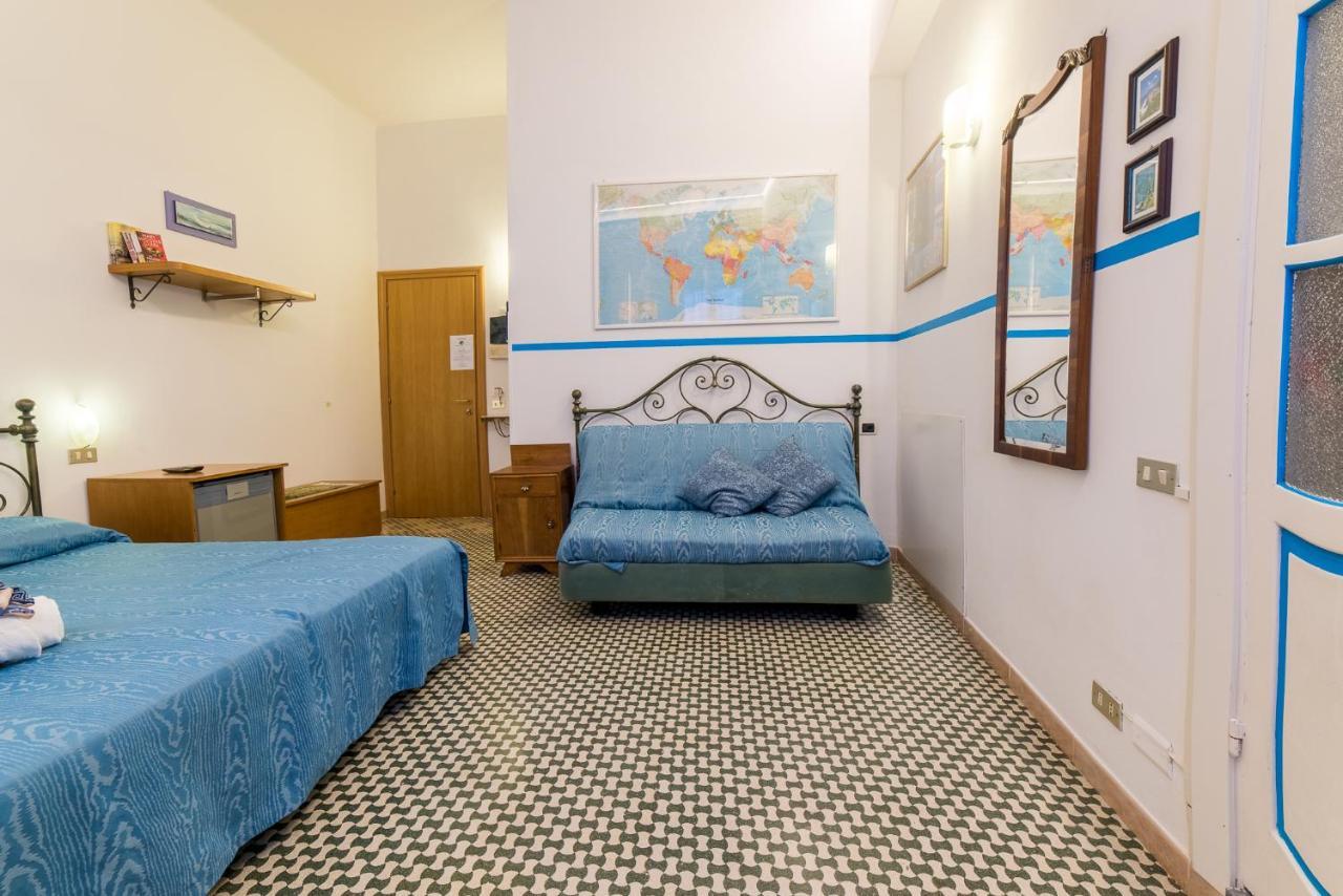 Via Mazzini - Francamaria Rooms Vernazza Exterior photo